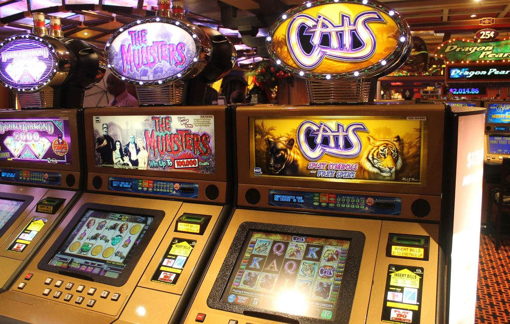 3046149-inline-i-4-applying-the-addictive-psychology-of-slot-machines-to-tech